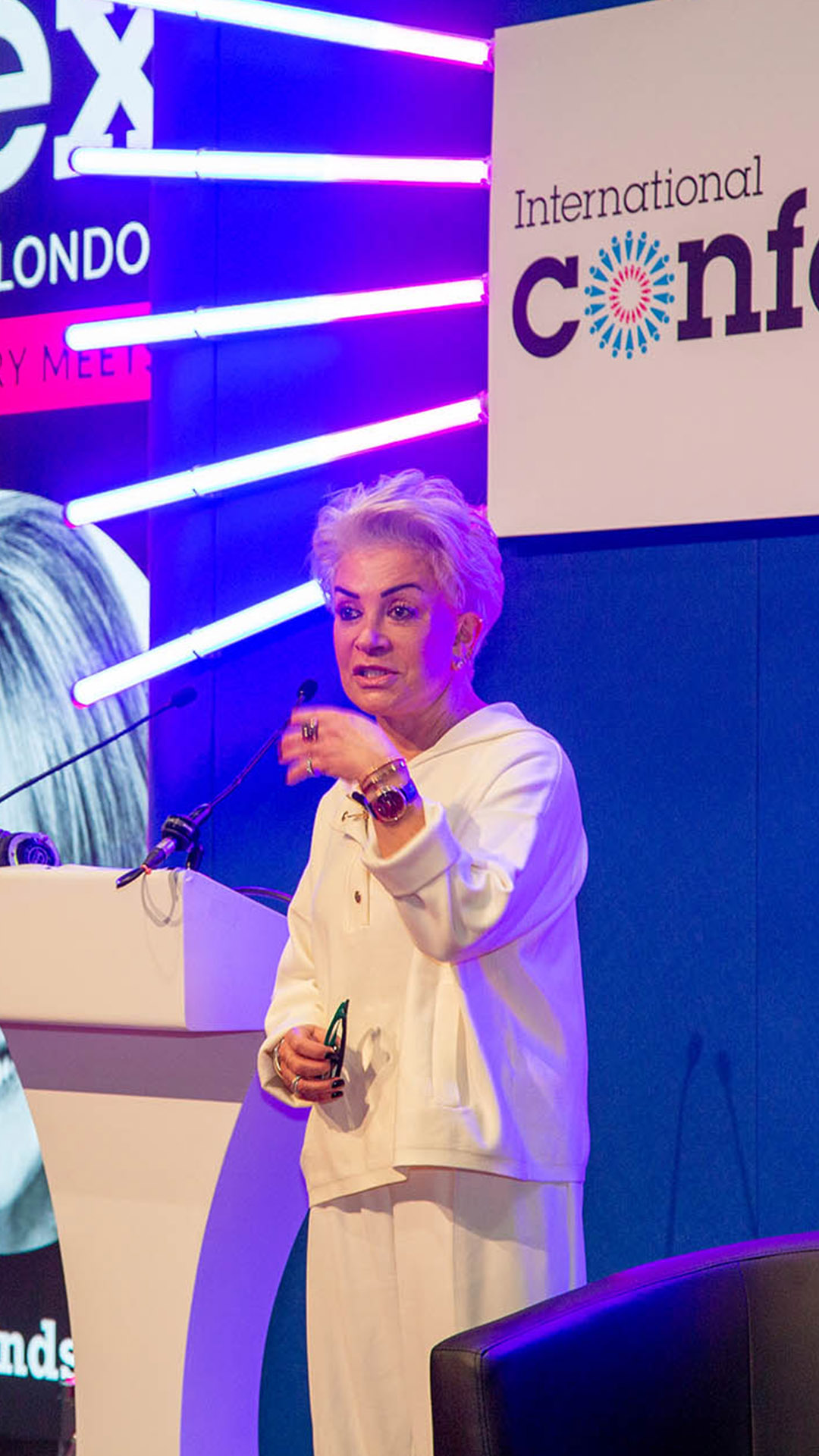 Liz Taylor Motivational Public Speaker